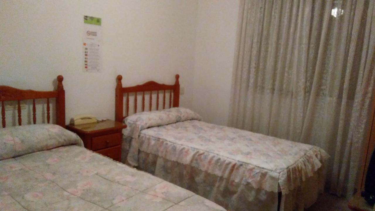 Pension- Mari Loli - Oficial Guardamar del Segura Exterior foto