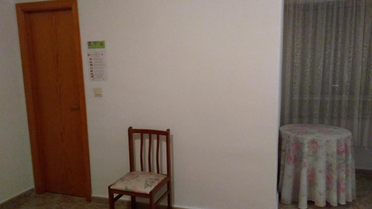 Pension- Mari Loli - Oficial Guardamar del Segura Exterior foto